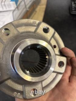 Genuine BMW Rear Wheel Hub Drive Flange 33416867265 F32 F33 F36 428i 430i 435i