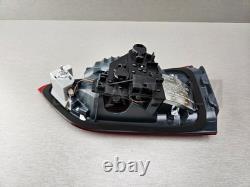 Nouveau feu arrière gauche à LED de hayon de coffre BMW X1 F48 d’origine 7350697