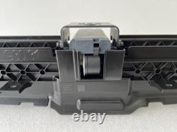 Tappes d'air inférieures BMW Genuine Série 5 G30 G31 51137497285